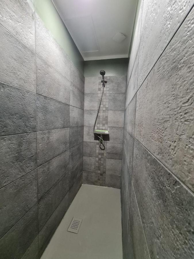 Le ScottmanHouse - Appartement privé - Centre ville - Gare - Wi-Fi Arras Esterno foto