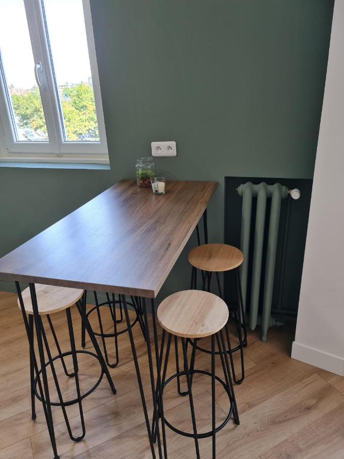 Le ScottmanHouse - Appartement privé - Centre ville - Gare - Wi-Fi Arras Esterno foto